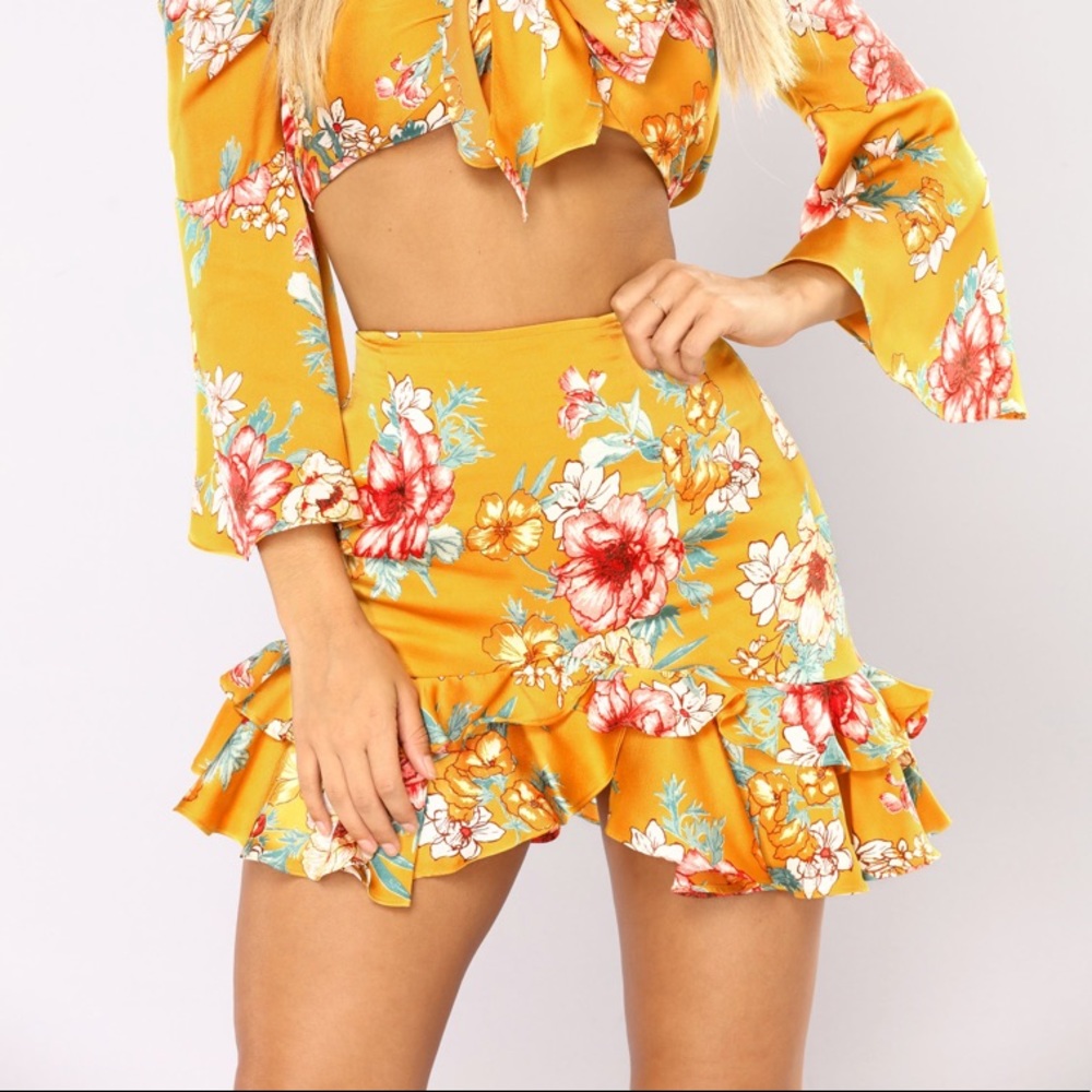 Fashion Nova - Tea In The Garden Skirt